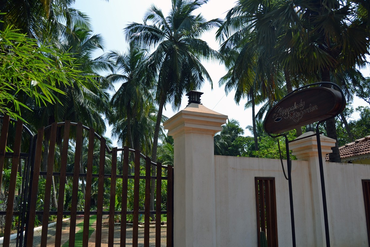The entrance for the hotel