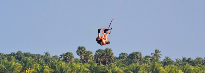 Kitesurfing in Sri Lanka (Kalpitya)
